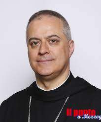 Dall’universitá Vest Vasile Goldis laurea Honoris Causa per l’abate di Montecassino Ogliari