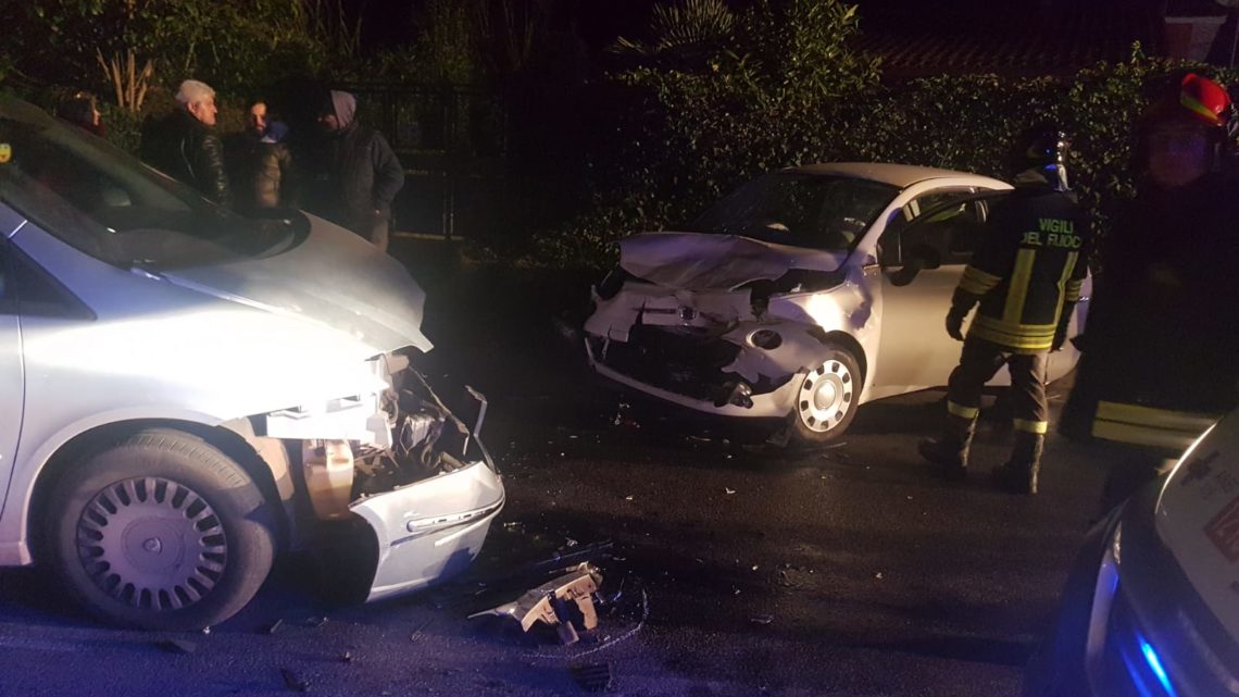 Incidente stradale sulla via Ariana a Velletri, tre feriti