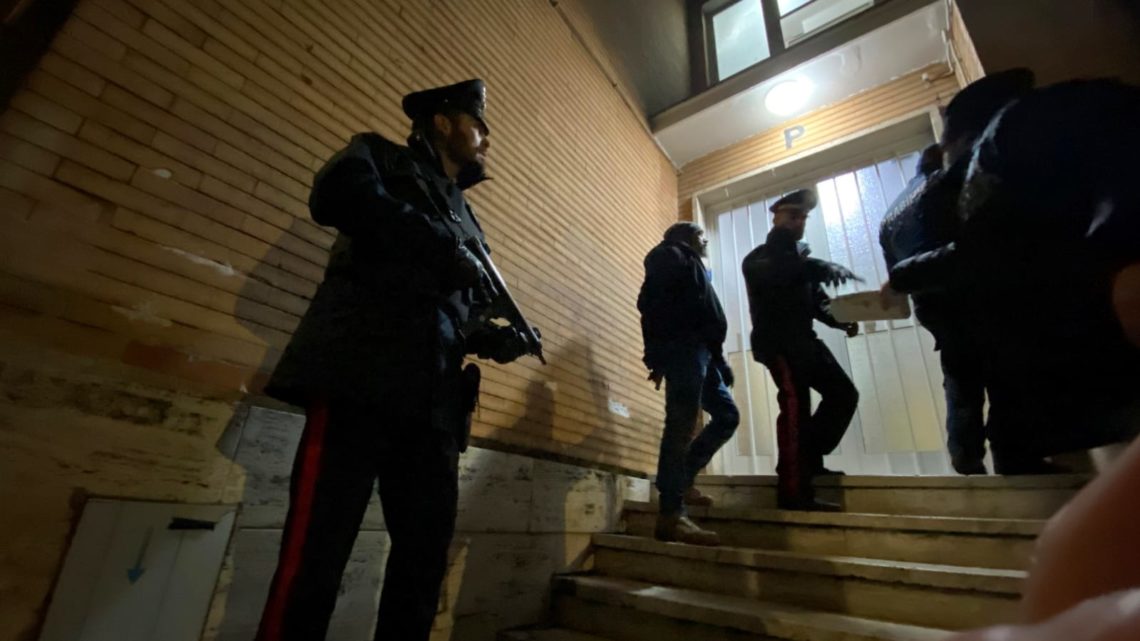 ‘Ndrangheta e Camorra in pace a Roma per gestire lo spaccio. Poi la morte di Diabolik e tutto cambia ‘Ndrangheta e Camorra in pace a Roma per gestire lo spaccio. Poi la morte di Diabolik e tutto cambia