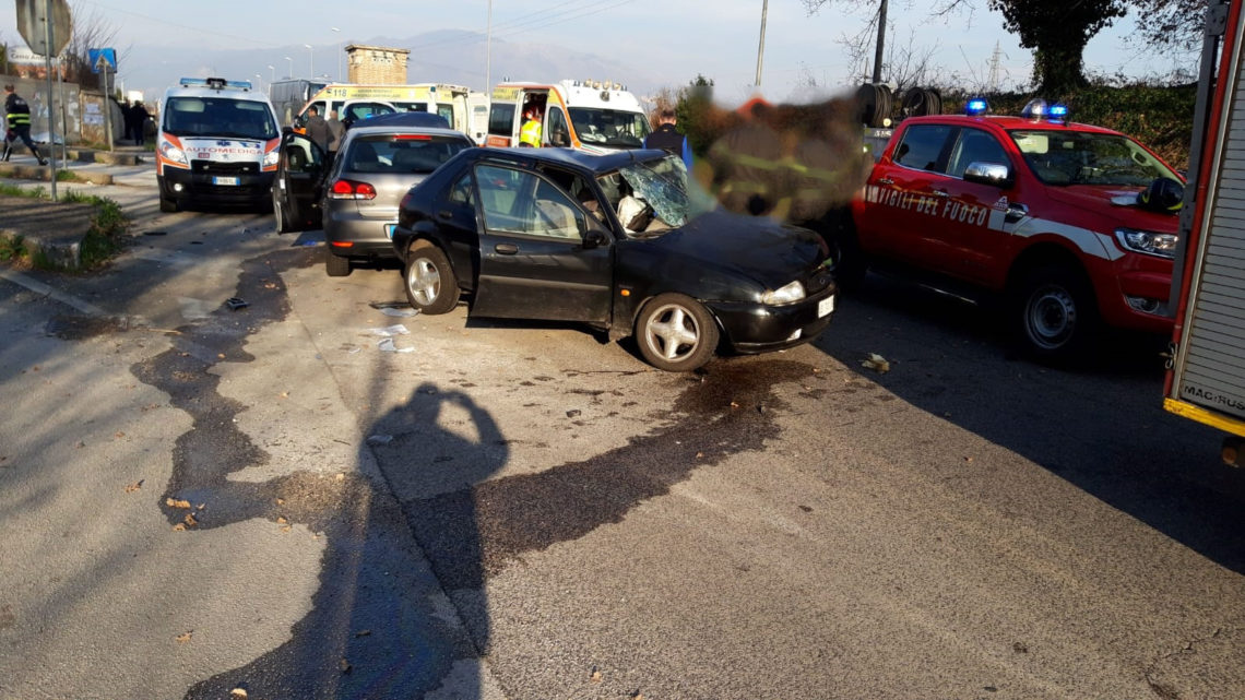 Tragedia sulla superstrada Cassino Mare all’incrocio con via Cerro Antico, muore anziano Tragedia sulla superstrada Cassino Mare all’incrocio con via Cerro Antico, muore anziano