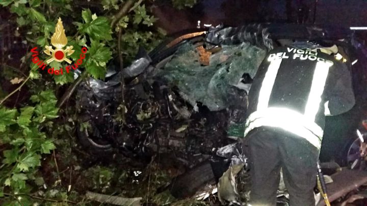 Incidente stradale mortale all’alba ad Aprilia