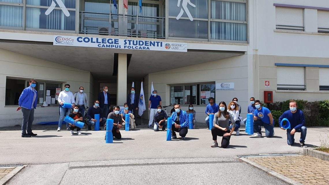 Cus- Cassino consegna i tappetini agli studenti del Campus. Calce annuncia la data dei C.N.U.