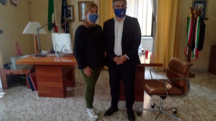 Cassino – Il sindaco Salera riceva la dirigente del Commissariato Giovanna Salerno