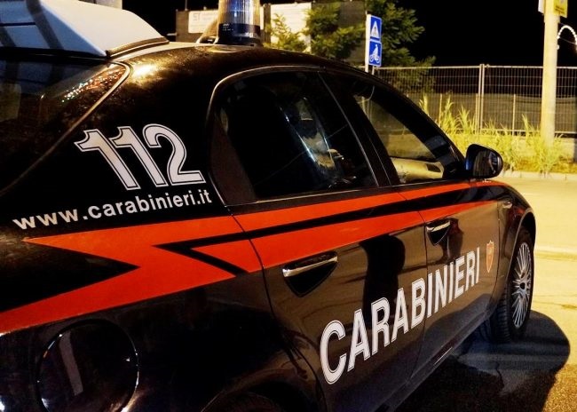 Controlli dei Carabinieri nel nord della provincia alla ricerca di armi, droga e refurtiva