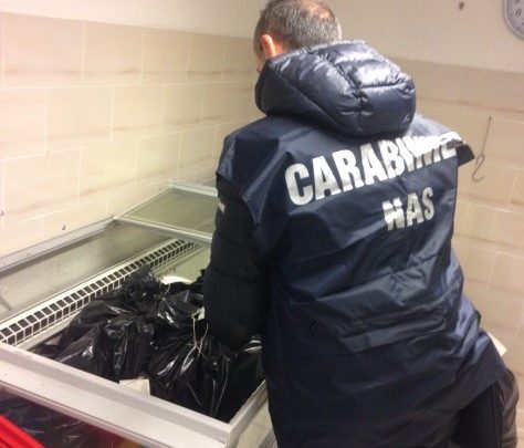 Sequestrati 300 chili di carne in un ristorante a Formia