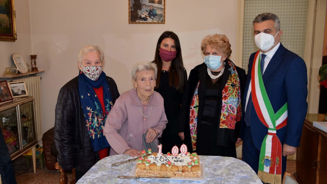 Cassino – Nonna Serafina compie 100 anni