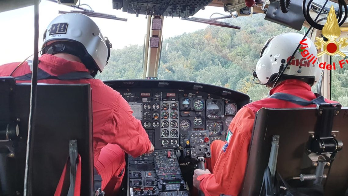 Si perde nei boschi a Terracina, 72enne salvato grazie allo smartphone