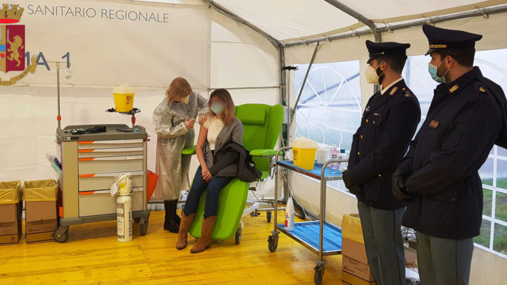 Arrivano le prime vaccinazioni presso ASL RM1/Santa Maria della Pietà a Roma