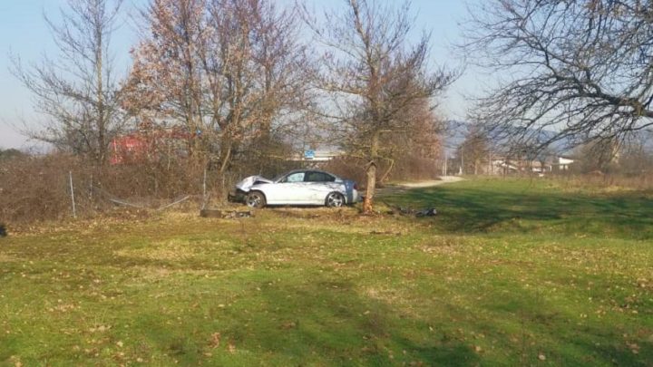 Frosinone: esce di strada nella notte e si schianta contro albero, morto 25enne