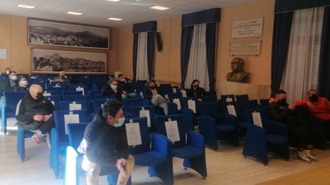 Cassino – Incontro in Comune del Sindaco e dell’Assessore al Commercio con i gestori dei pubblici esercizi