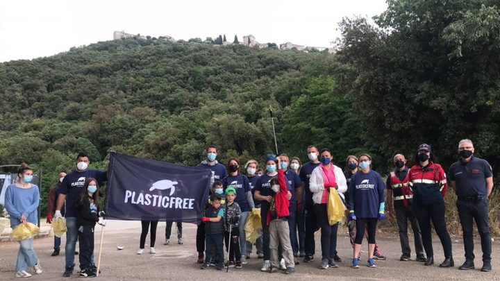 Sermoneta – Giornata ecologica in via Romana Vecchia, Comune in strada con Plastic Free