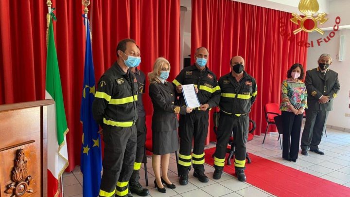 Isernia – Consegnato al comando dei Vigili del Fuoco l’Attestato di Benemerenza