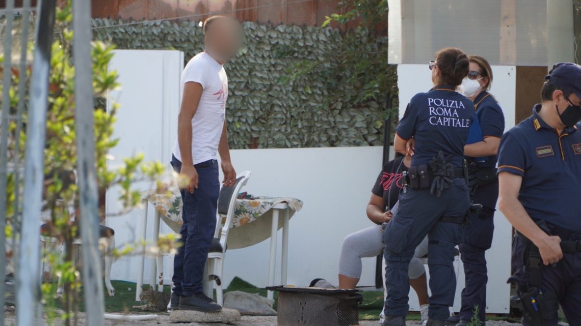 Roma – In corso operazioni per liberare il campo nomadi “La Monachina”