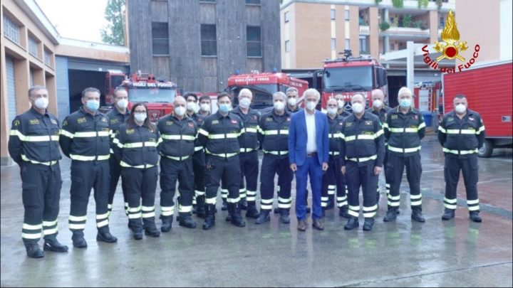 Il sindaco Coletta visita i Vigili del Fuoco del comando provinciale di Latina