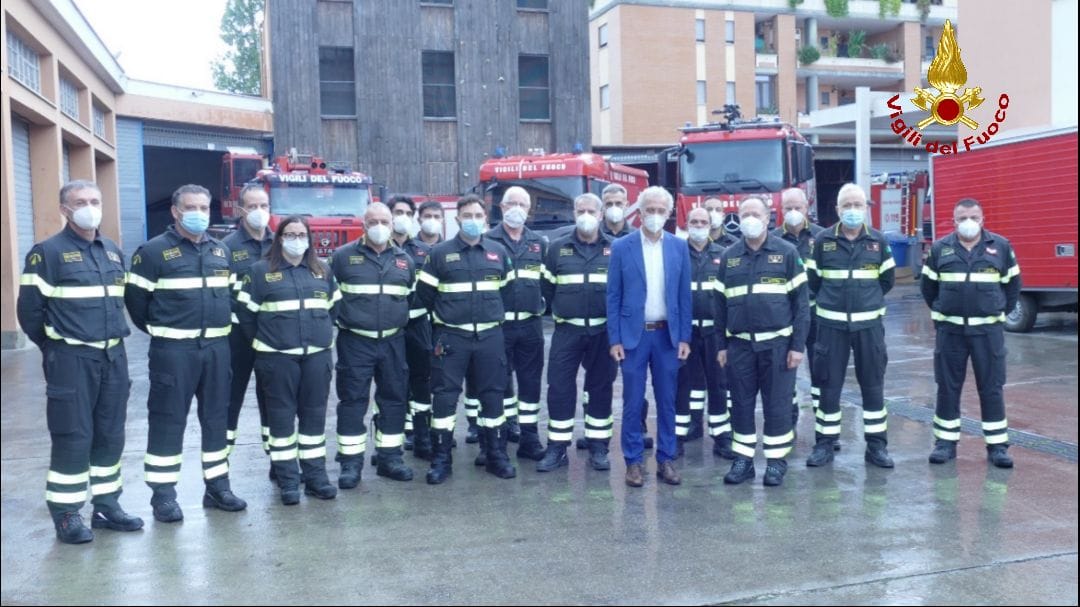 Il sindaco Coletta visita i Vigili del Fuoco del comando provinciale di Latina