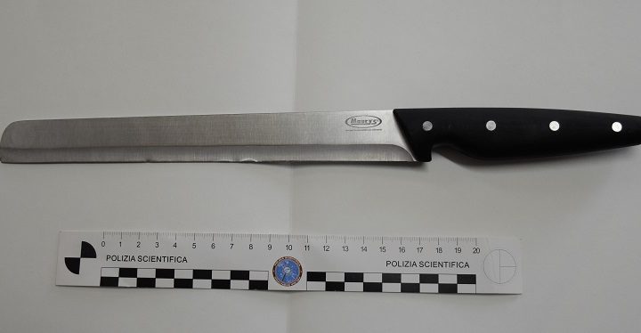 Cassino – Furto con strappo, arrestato minorenne