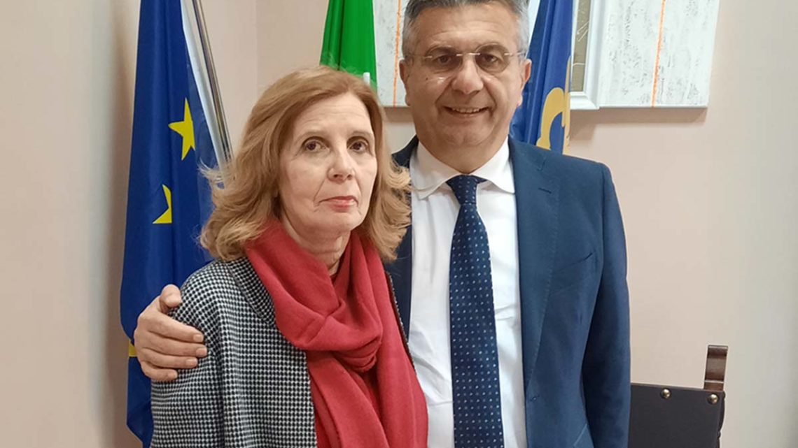 Franca Pirollo va in pensione dopo 37 anni di servizio al Comune di Cassino