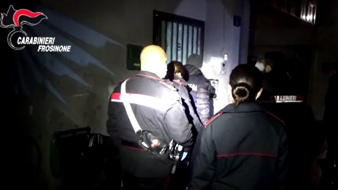 Operazione Seven, con 22 arresti “ripulite” a Frosinone sette piazze dello spaccio