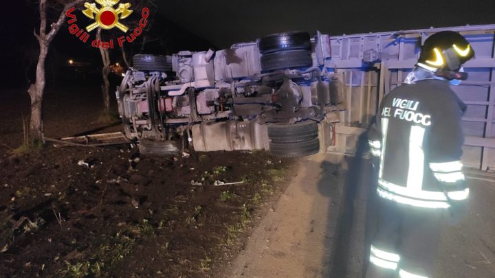 Incidente stradale tra Maddaloni e San Felice a Cancello, SS7 bloccata