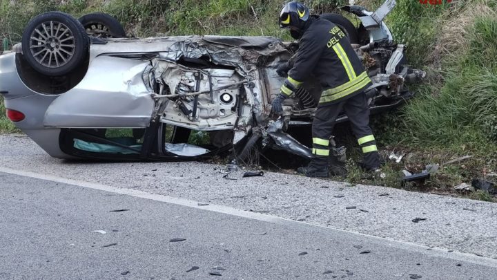 Incidenti stradali tra Latina e Frosinone, un morto a Sermoneta, due feriti a Giuliano di Roma
