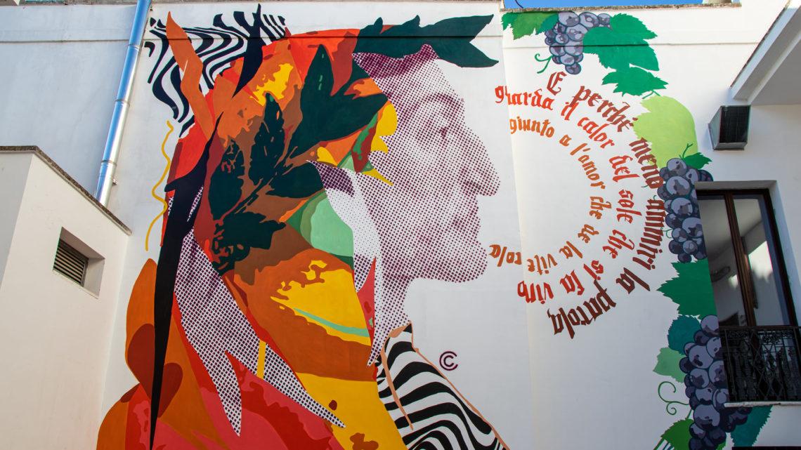 Novoli. I versi di Dante, il vino e l’arte pubblica nel paese della Focara Novoli. I versi di Dante, il vino e l’arte pubblica nel paese della Focara