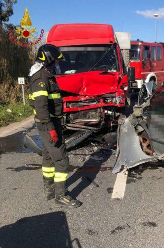 Incidente sulla domiziana tra Mondragone e Castel Volturno, muore 49enne