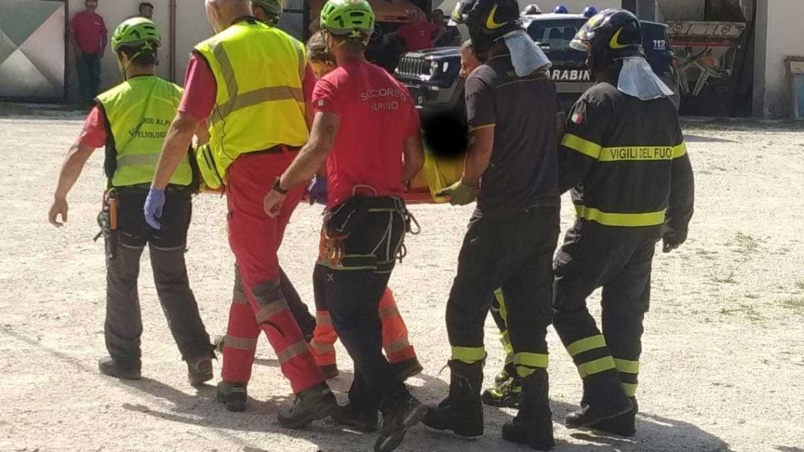 San Biagio Saracinisco – Nonno si infortuna a pesca con il nipote, elitrasportato San Biagio Saracinisco – Nonno si infortuna a pesca con il nipote, elitrasportato