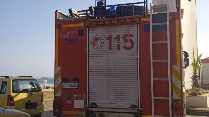 Tragedia in spiaggia a Castel Volturno, muoiono annegati bambino e un adulto