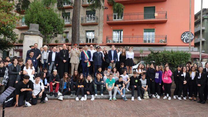 Cassino – Cerimonia con 45 studenti provenienti da Germania Polonia ed Inghilterra davanti al Monumento ai Caduti
