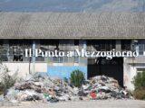 Tir carico di rifiuti li abbandona in ex fabbrica della zona industriale di Cassino