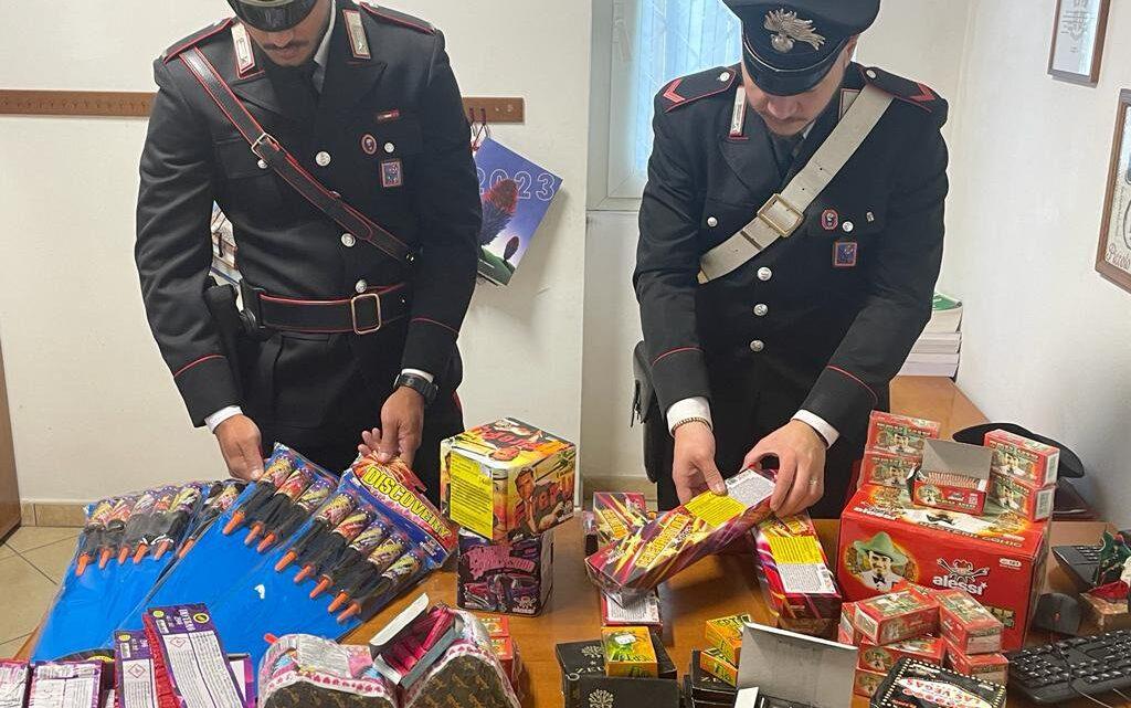 Botti di Capodanno, carabinieri denunciano due persone e sequestrano 15 chili di fuochi