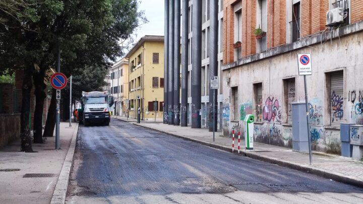 Prosegue il lavoro del settore ‘Manutenzione’ per eliminare criticità nei quartieri della città