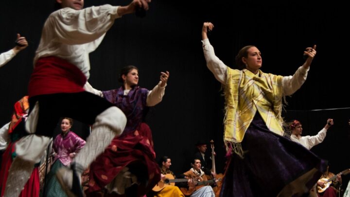 Sermoneta palcoscenico mondiale del folklore dal 22 al 27 agosto