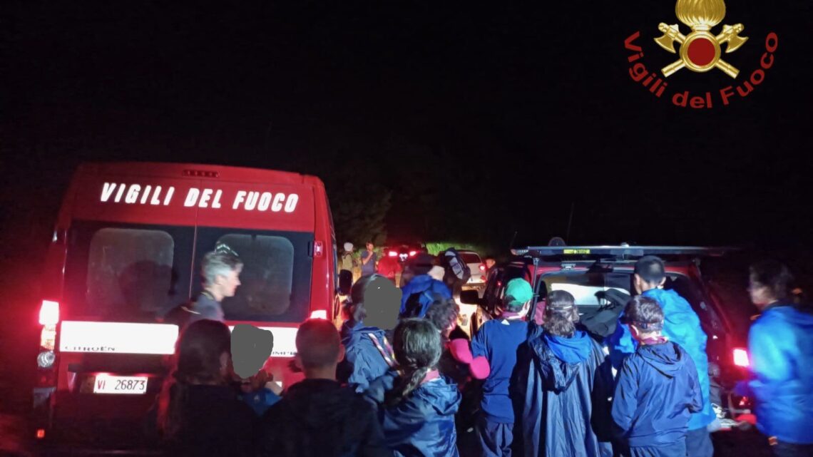 Maltempo, 33 scout recuperati dai vigili del fuoco a Valle Fiorita