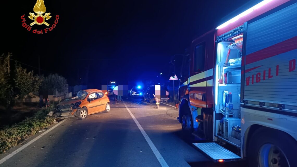 Incidente stradale sulla Casilina tra tre auto, cinque le persone ferite a Teano