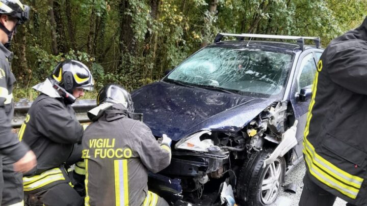 Incidente stradale a Cerro al Volturno, due feriti