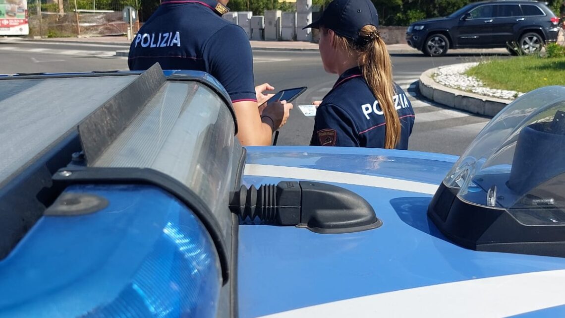 Latina – Perseguita la vicina, divieto di avvicinamento per un 45enne