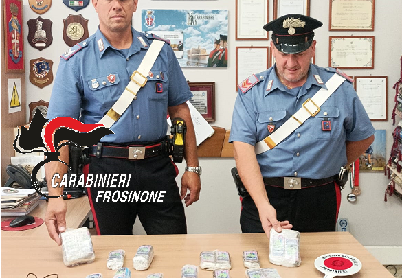 Cassino – Fermato dai carabinieri con cinque chili di hashish, arrestato 31enne