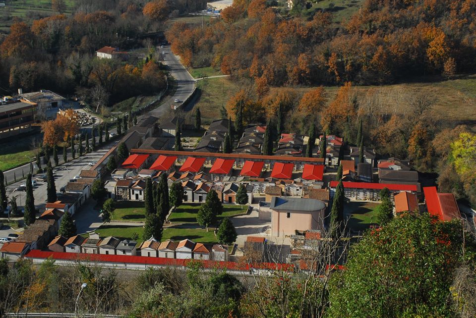 Arce, al via i lavori per altri 90 nuovi loculi al cimitero Arce, al via i lavori per altri 90 nuovi loculi al cimitero