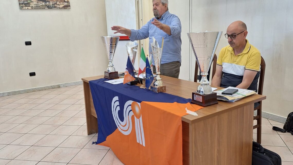 CSI-Cassino, domani via al “Campionato del Trentennale”, novità il “Calcio7+1” per gli Over 40 CSI-Cassino, domani via al “Campionato del Trentennale”, novità il “Calcio7+1” per gli Over 40