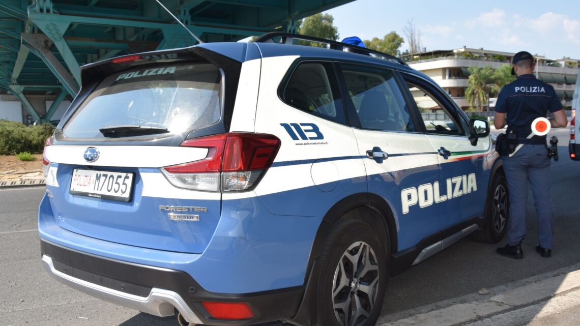 Controlli antirapina e antispaccio della Polizia