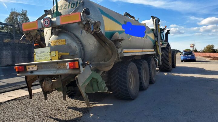 Multe salate della Polstrada per il trasporto abusivo rifiuti organici sulla Pontina