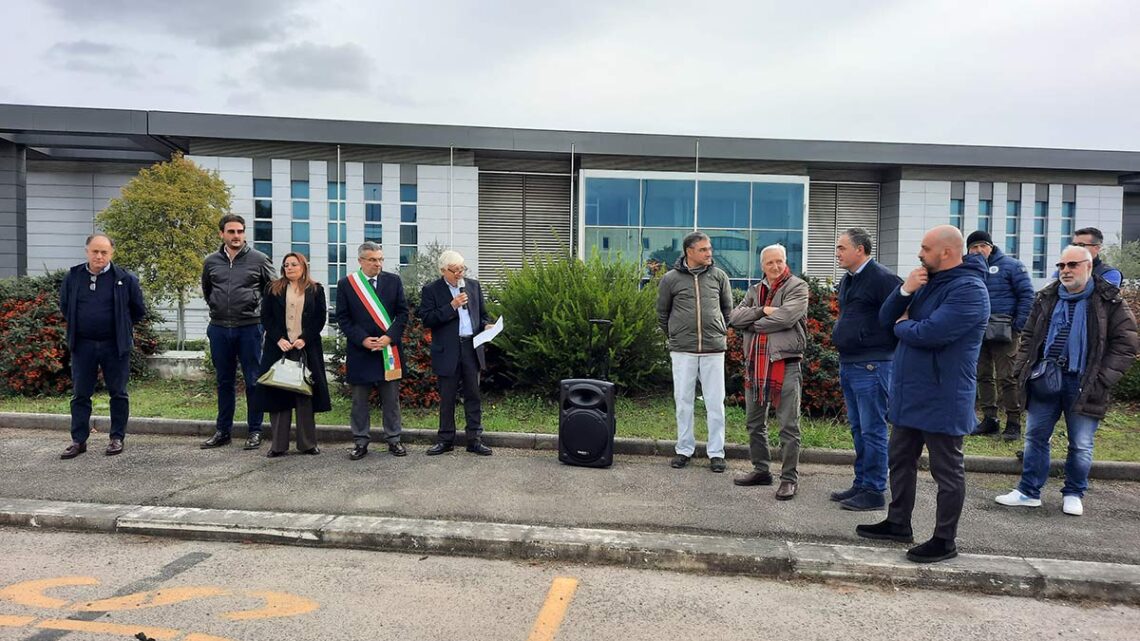 Cassino – Inaugurate nuove fermate Cotral nella zona industriale Cassino – Inaugurate nuove fermate Cotral nella zona industriale