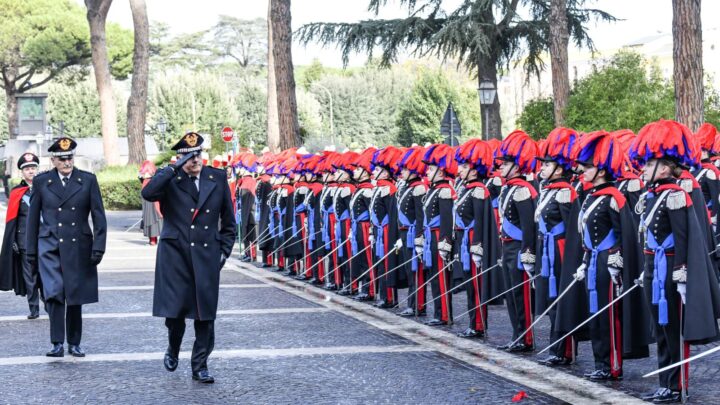 Scuola Ufficiali Carabinieri, hanno giurato i frequentatori del 203° Corso “Lealtà”