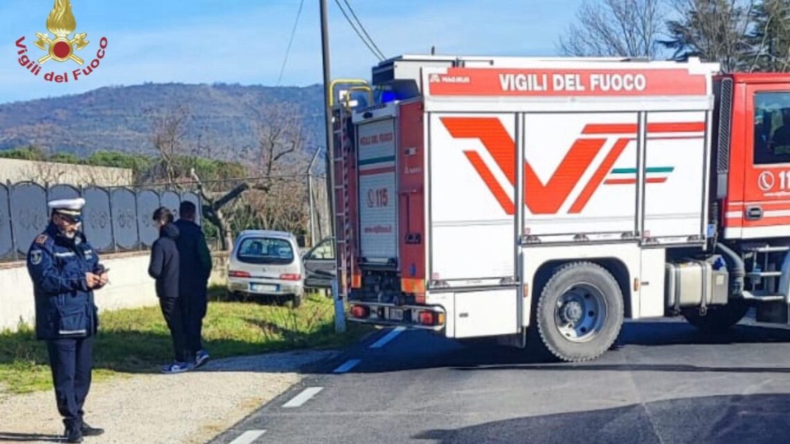 Esce di strada e si schianta contro un muro, 72enne muore a Ferentino