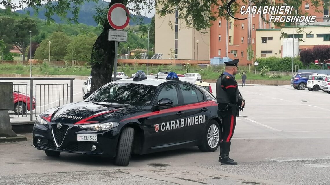 Controlli dei carabinieri sul territorio contro i reati di furto, spaccio e violazione al CdS