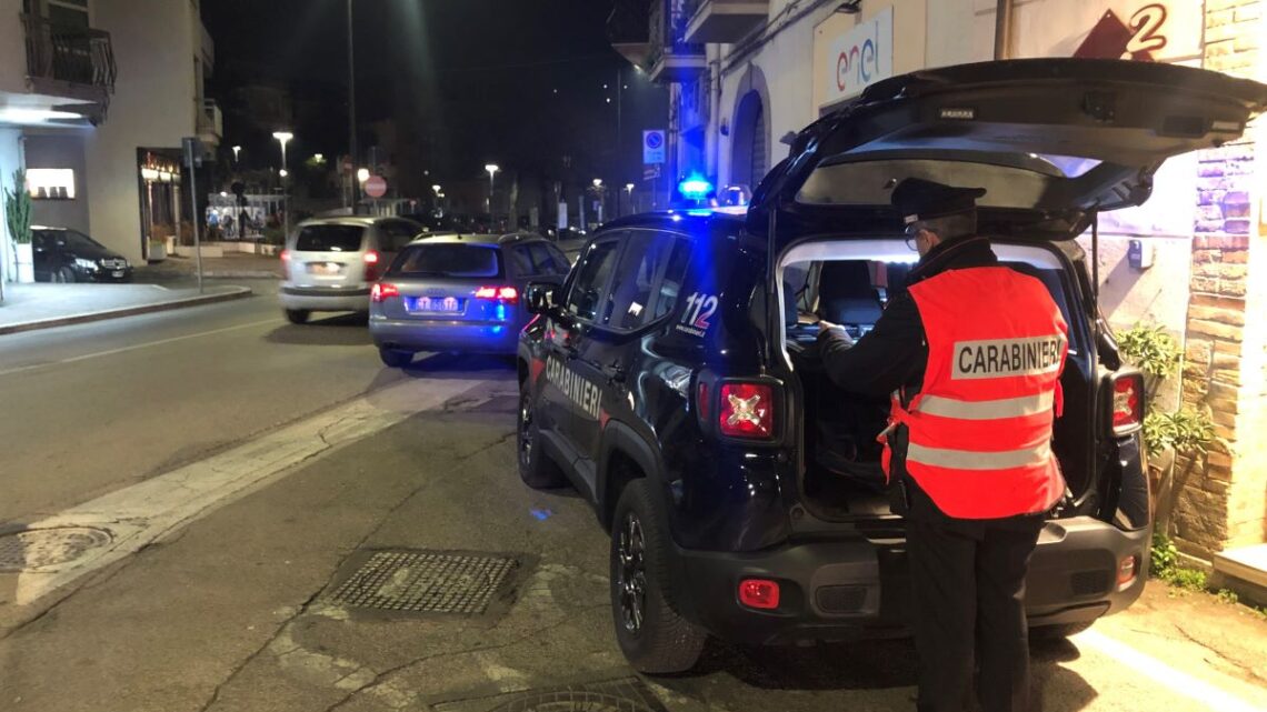 Controlli dei Carabinieri del territorio, per la prevenzione dei furti negli appartamenti