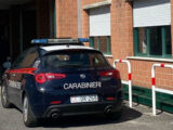 Botte alla moglie davanti alla figlia di 6 mesi, arrestato 27enne a Rocca Massima