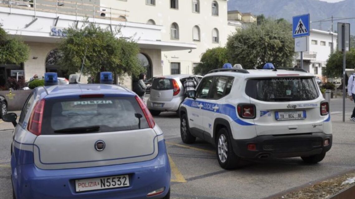 Formia, azione congiunta di polizia di Stato e polizia locale nel rispetto al CdS e lotta al ‘parcheggio selvaggio’