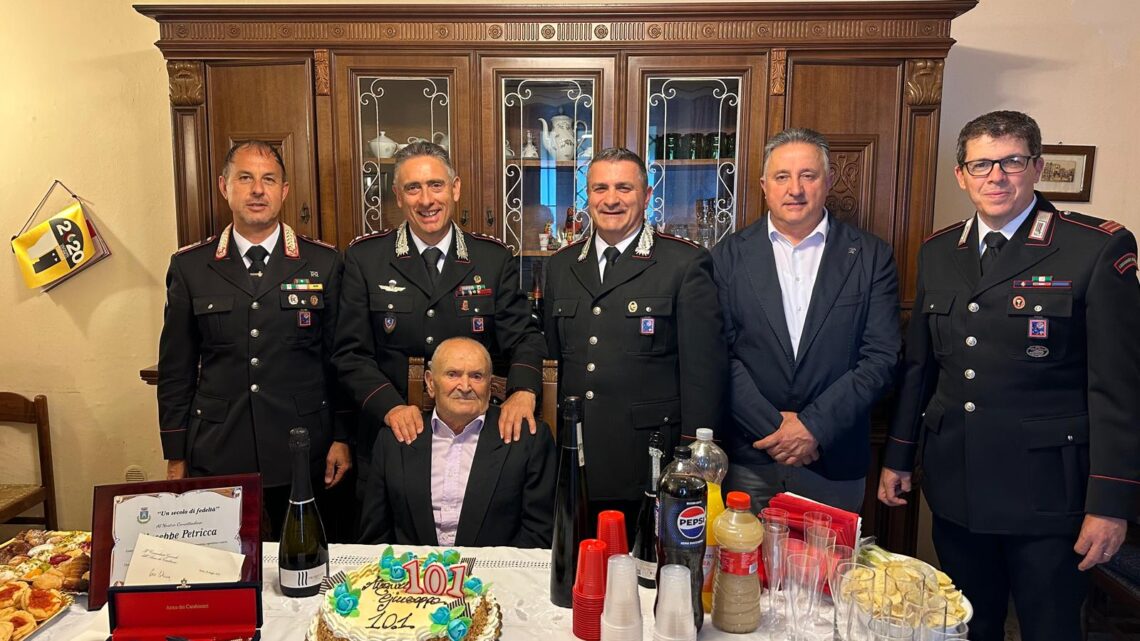 Pescosolido – Il carabiniere Giuseppe Petricca compie 101 anni Pescosolido – Il carabiniere Giuseppe Petricca compie 101 anni